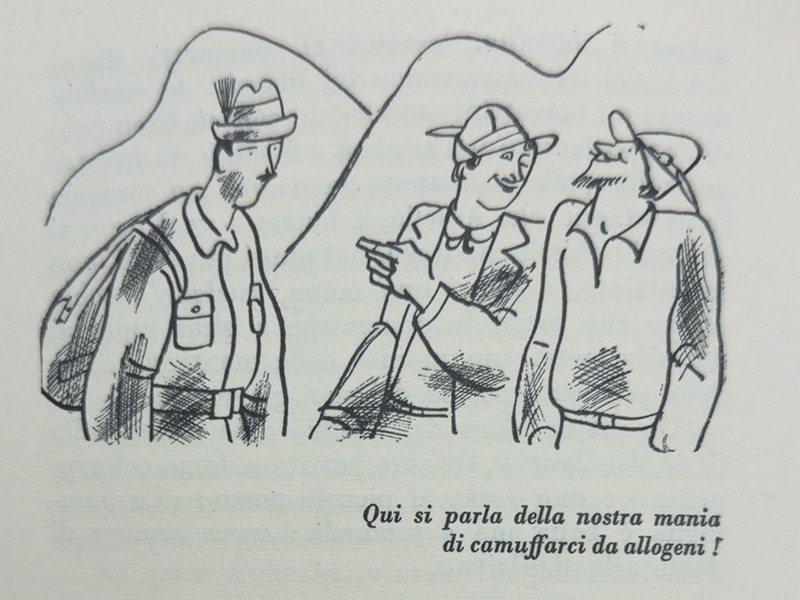 Disegno di tre escursionisti: a sinistra un uomo col sacco e il cappello alpino con la penna, a destra due uomini in abiti e cappelli alla tirolese che ridono
