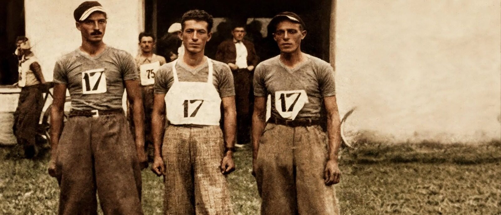 Francesco Coletti con Augusto Fant e Pietro Sommacal in tenuta da gara